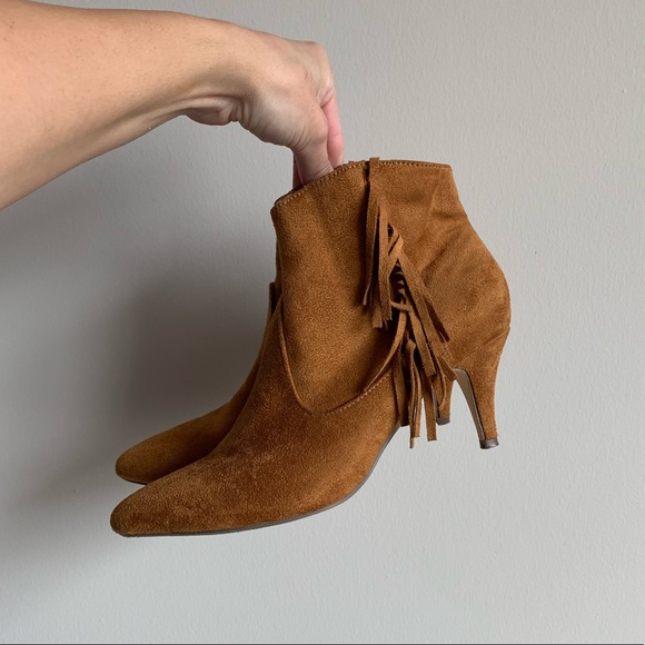 Lulu’s Suade Fringe Ankle Booties - Tan - Picture 6 of 12